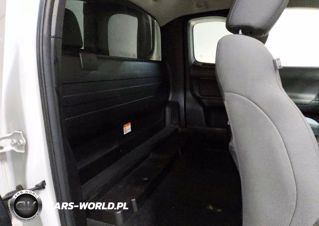 2023 Toyota Tacoma Sr VIN:3TYRX5GN2PT080415 - 10