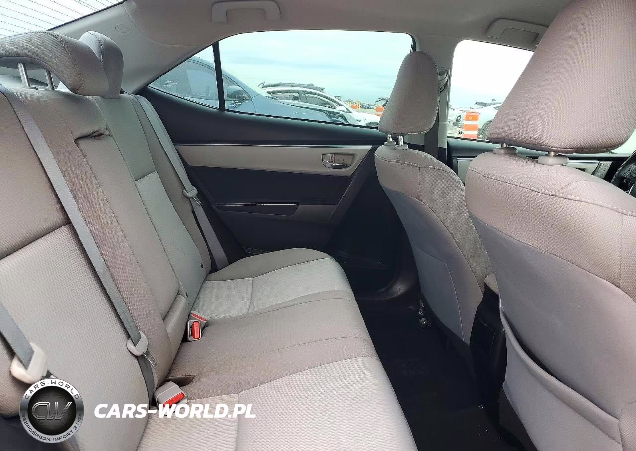 2016 Toyota Corolla Le VIN:5YFBURHE0GP562661 - 10