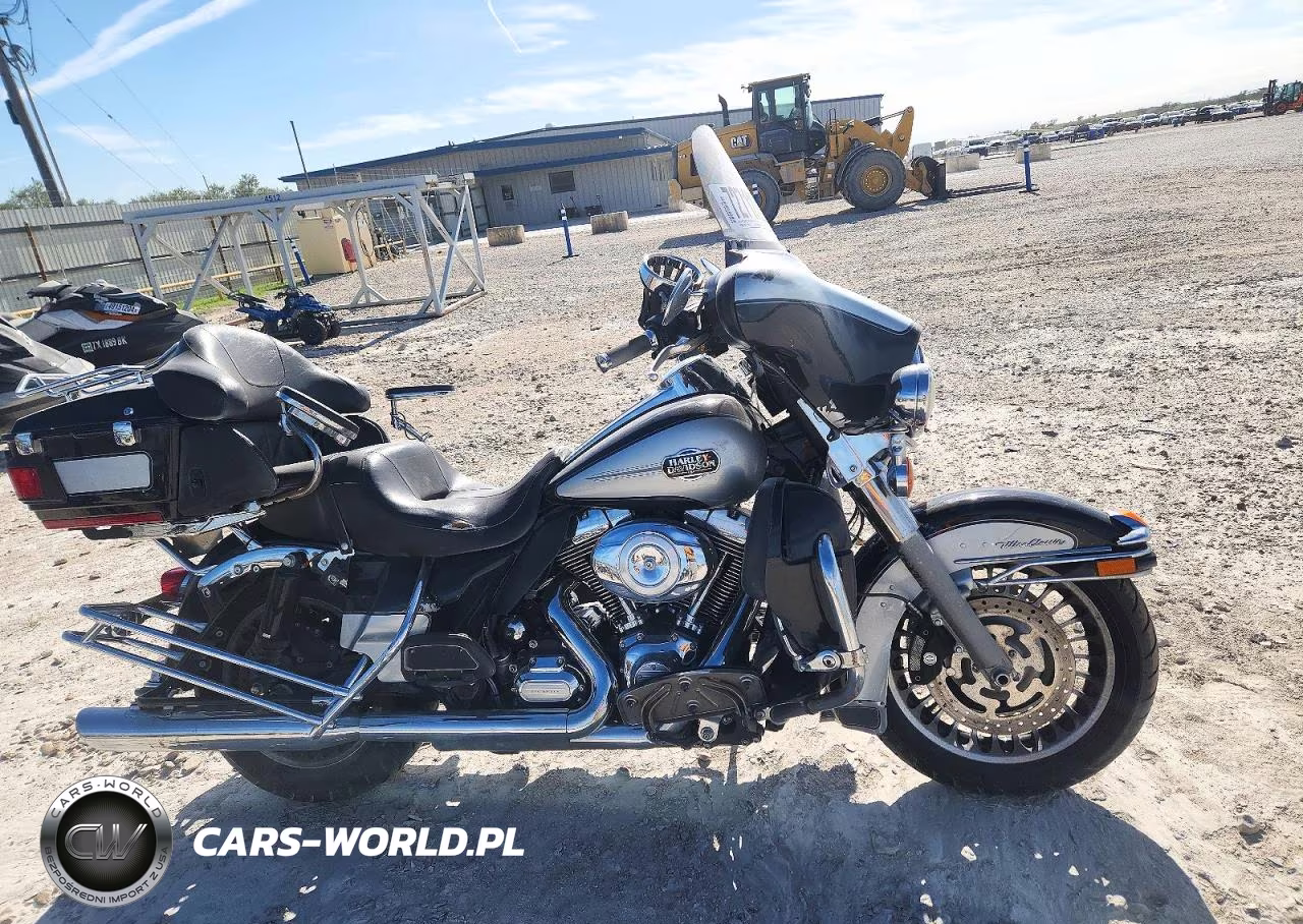 2013 Harley-Davidson Flhtcu Ultra Classic Electra Glide