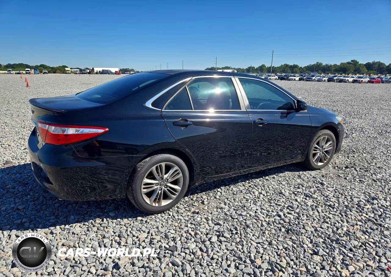 2015 Toyota Camry Se VIN:4T1BF1FK0FU968148 - 3