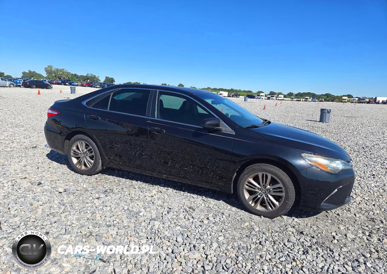 2015 Toyota Camry Se VIN:4T1BF1FK0FU968148 - 4