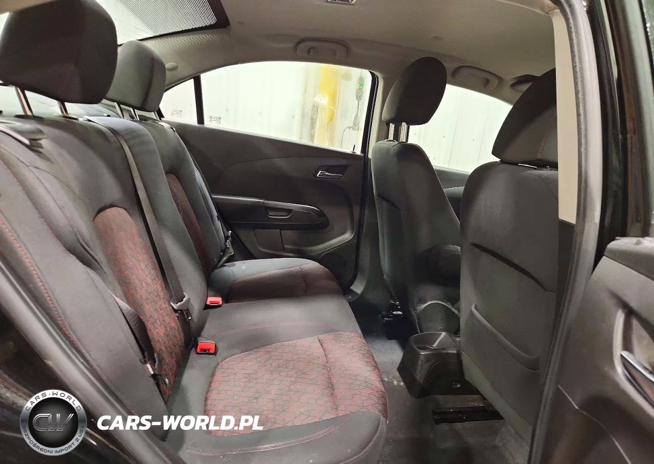 2019 Chevrolet Sonic Lt VIN:1G1JD5SBXK4103385 - 10