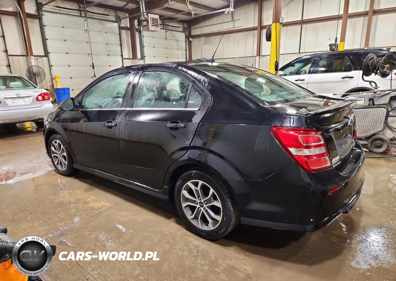2019 Chevrolet Sonic Lt VIN:1G1JD5SBXK4103385 - 2