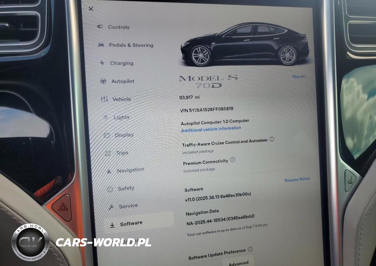 2015 Tesla Model S 70D VIN:5YJSA1S28FF085819 - 9