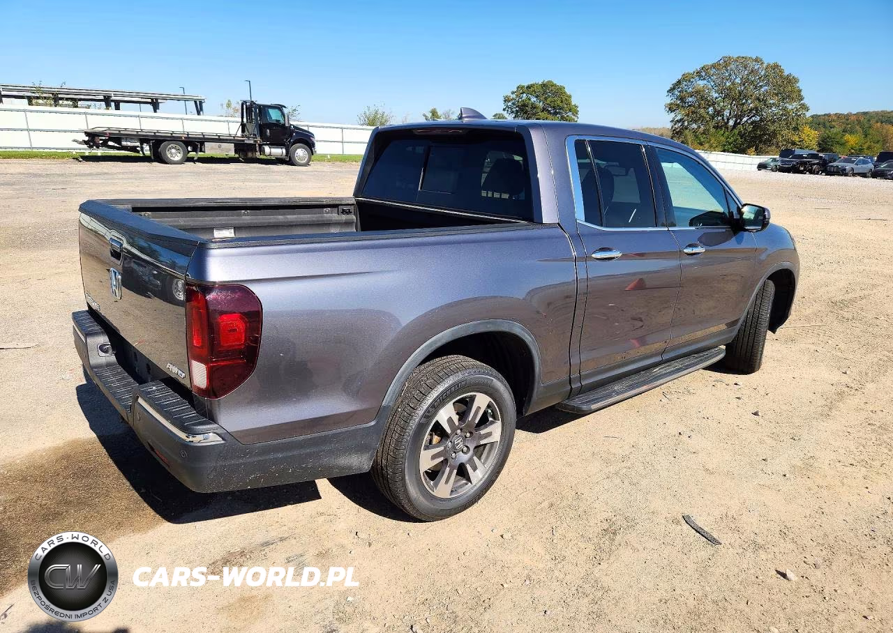 2017 Honda Ridgeline Rtl VIN:5FPYK3F71HB017803 - 3