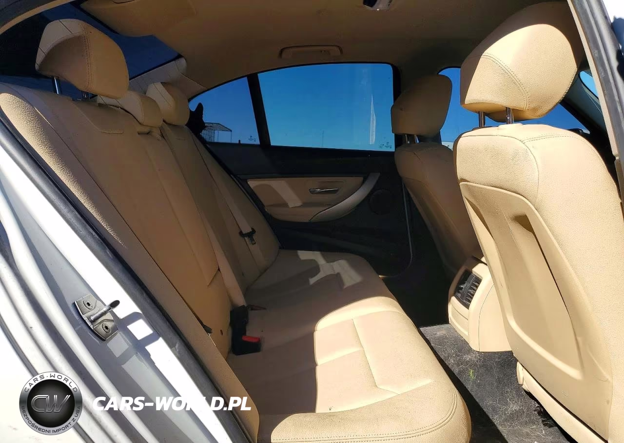 2018 BMW 320 I VIN:WBA8A9C56JAH13427 - 10