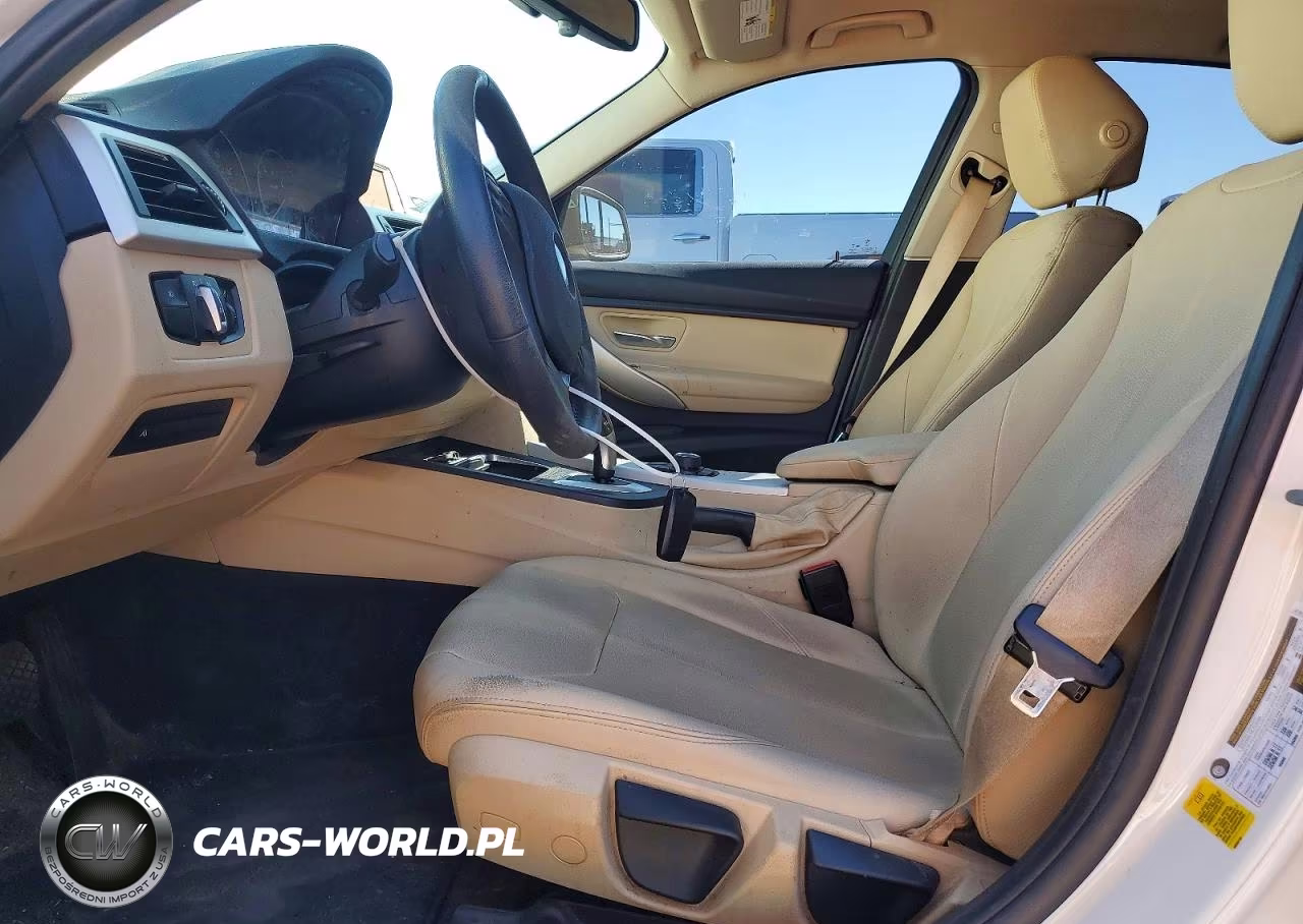 2018 BMW 320 I VIN:WBA8A9C56JAH13427 - 7