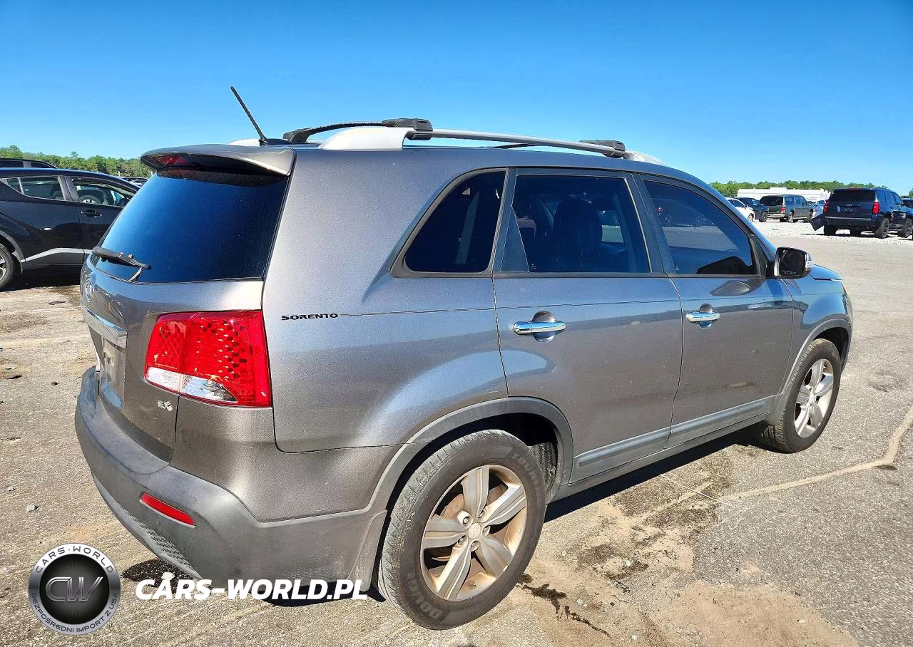 2013 Kia Sorento Ex VIN:5XYKU3A68DG348033 - 3