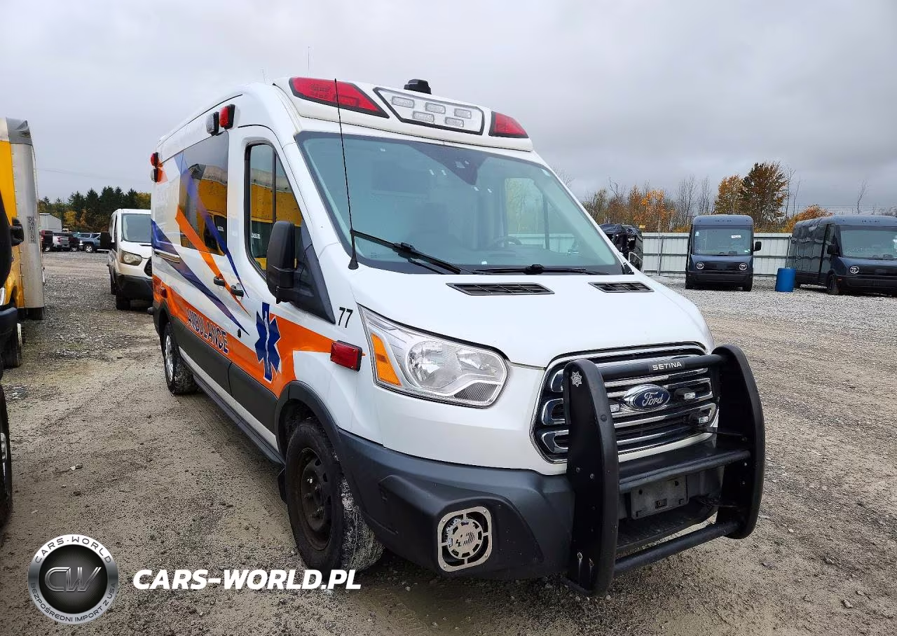 2018 Ford Transit T-250 VIN:1FDYR2CM5JKB47533 - 4