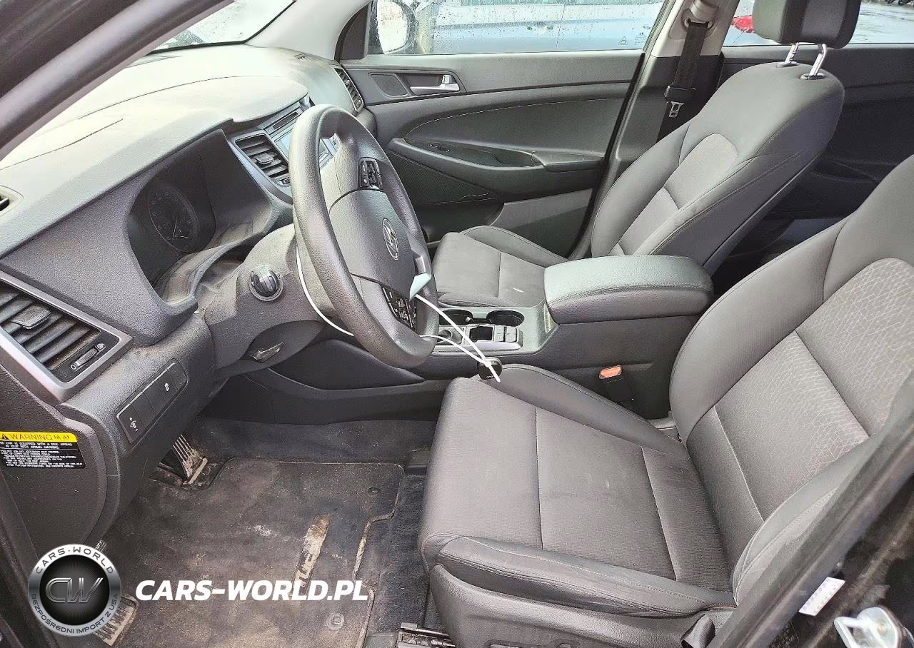2017 Hyundai Tuscon VIN:KM8J3CA45HU397400 - 7