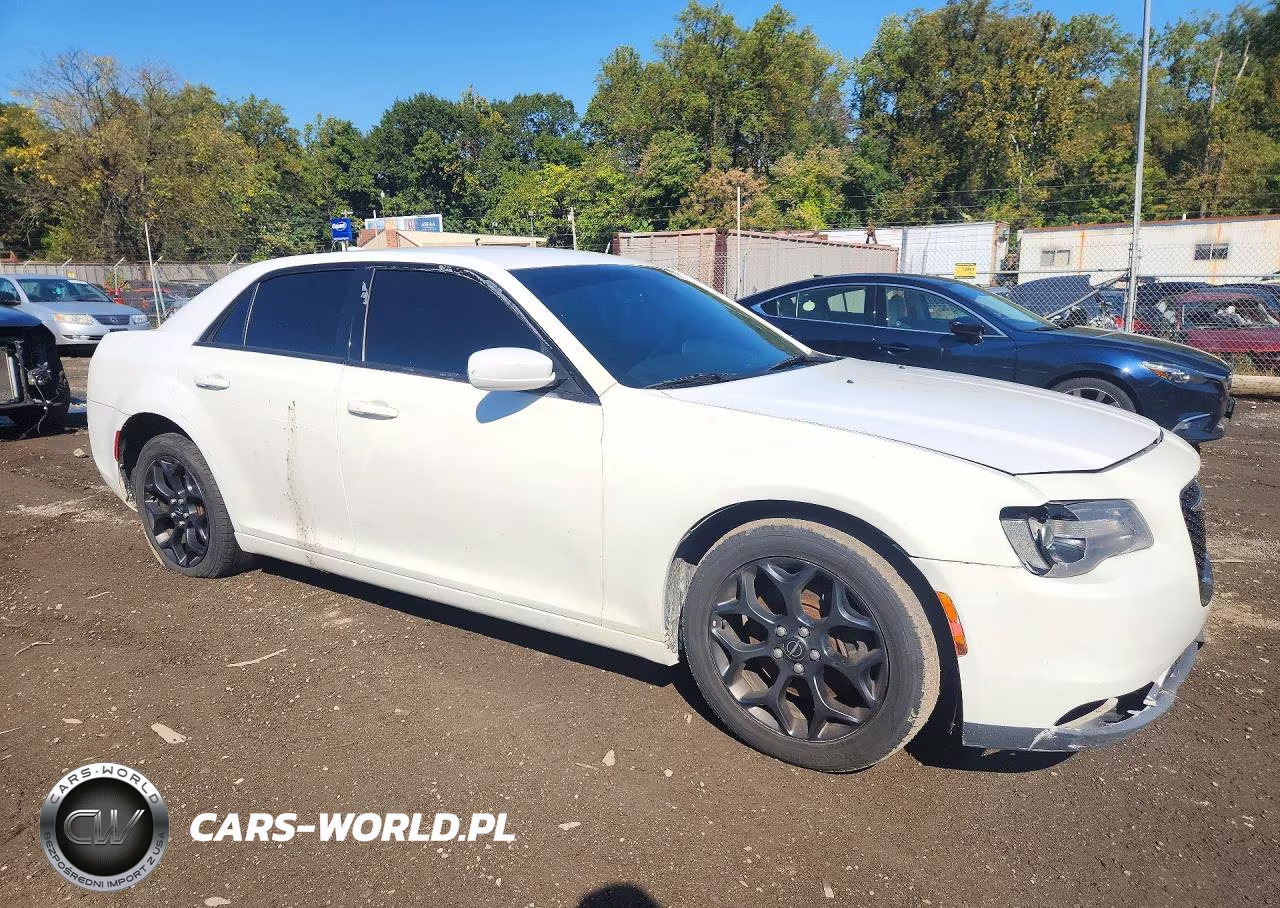 2020 Chrysler 300 S VIN:2C3CCAGG9LH158970 - 4
