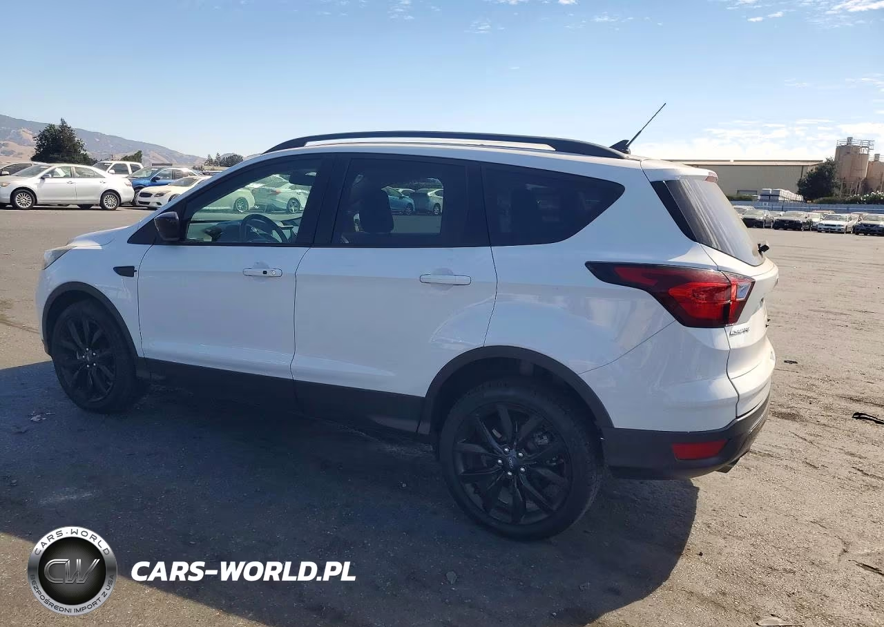 2019 Ford Escape Se VIN:1FMCU9GD5KUC05335 - 2