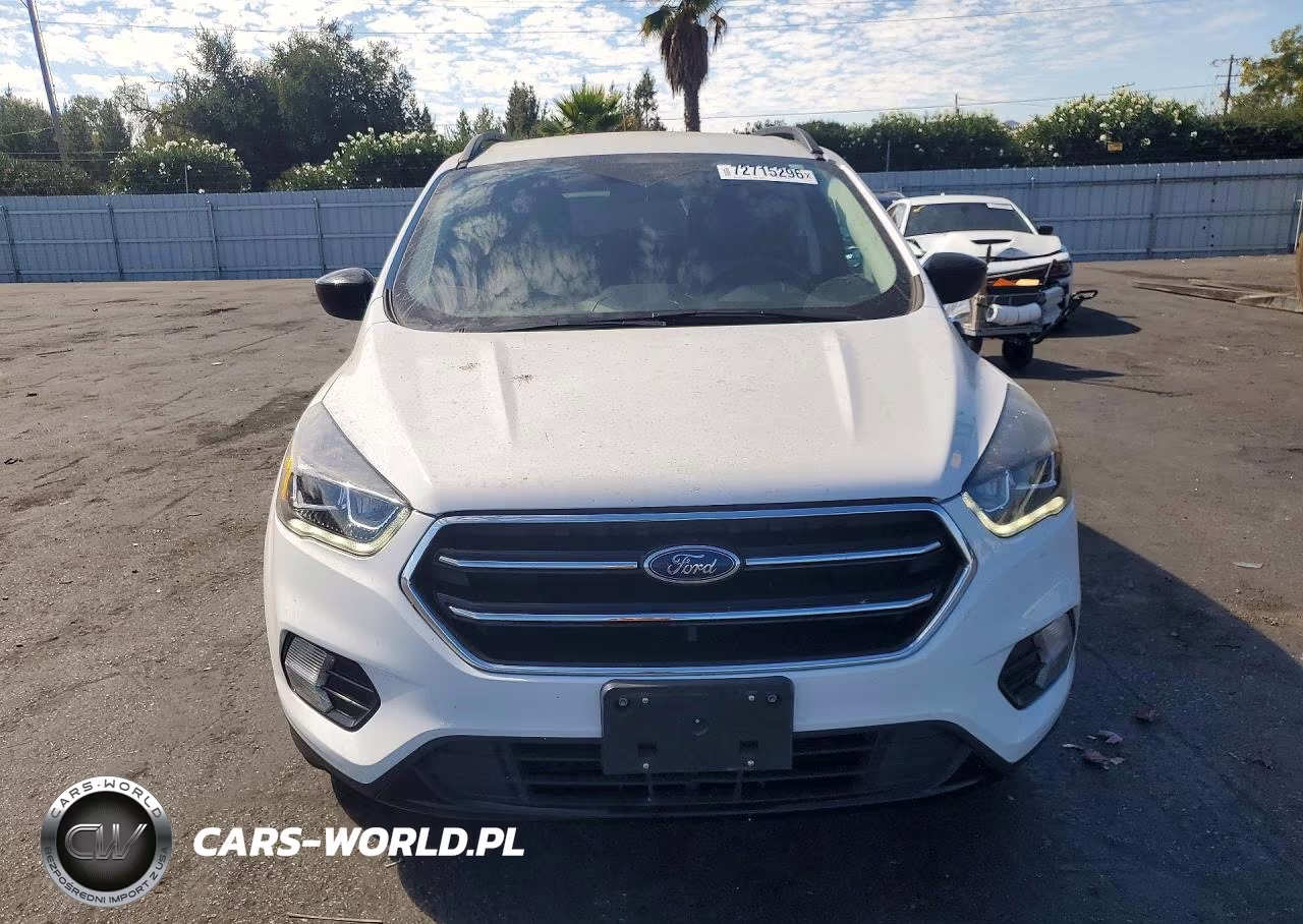 2019 Ford Escape Se VIN:1FMCU9GD5KUC05335 - 5