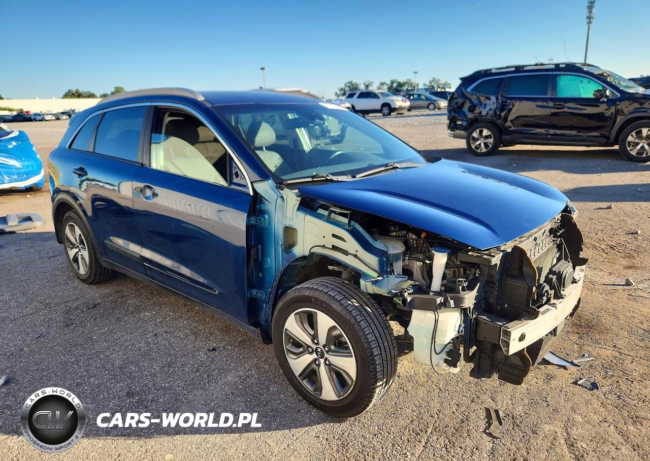 2017 Kia Niro Lx VIN:KNDCB3LC0H5074872 - 4