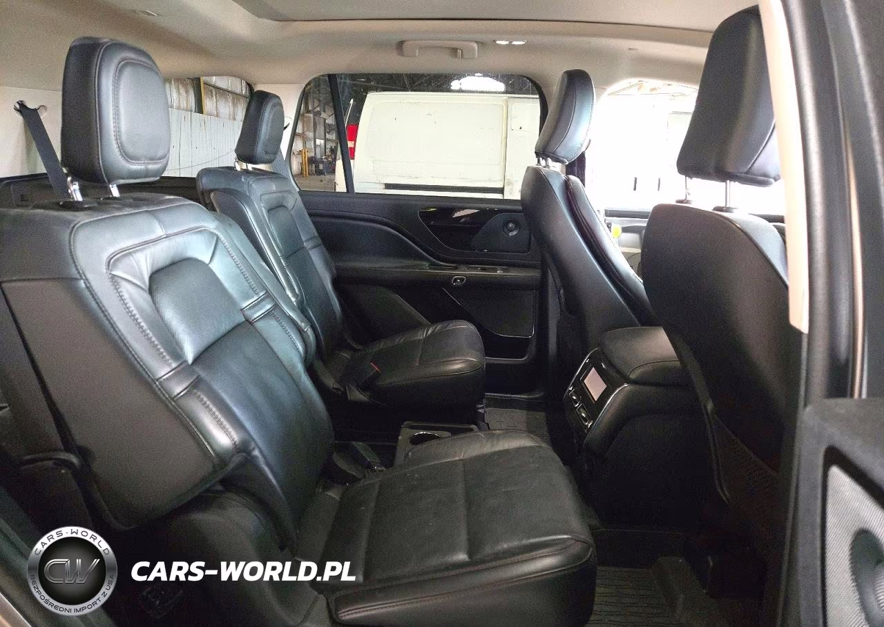 2022 Lincoln Aviator Reserve VIN:5LM5J7XC0NGL04769 - 11