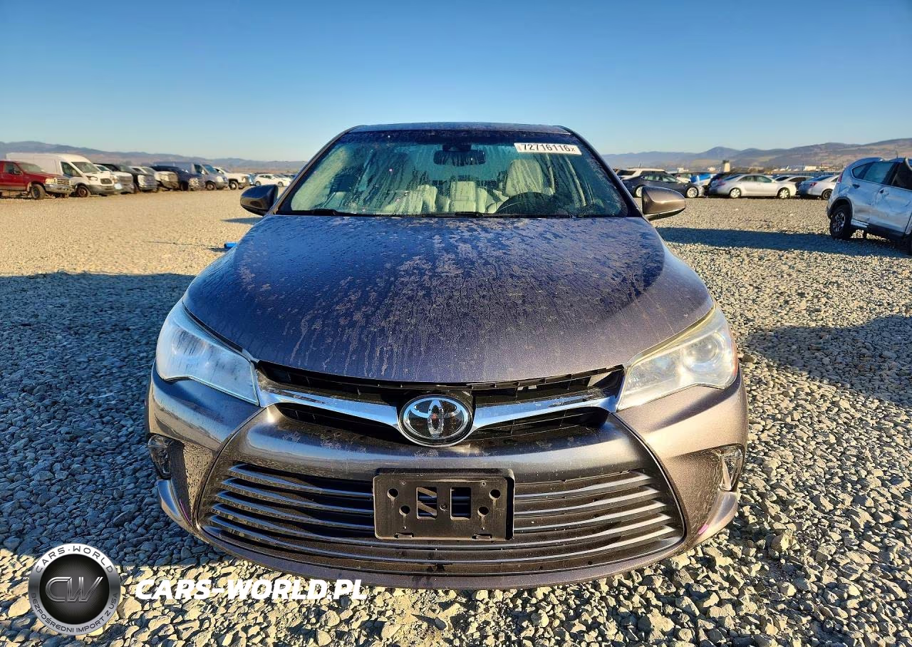 2017 Toyota Camry Xle VIN:4T1BF1FKXHU689518 - 5