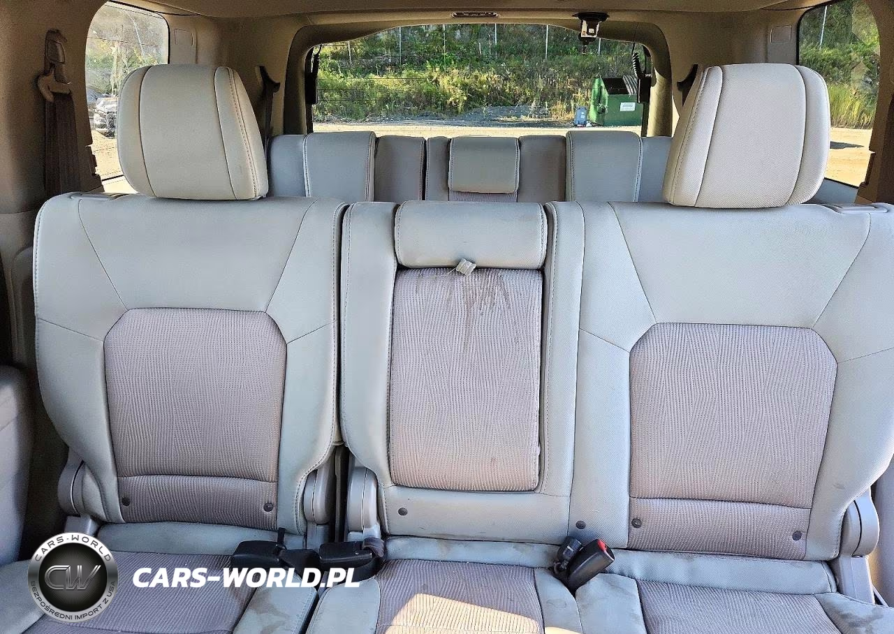 2015 Honda Pilot Ex VIN:5FNYF4H40FB049063 - 10