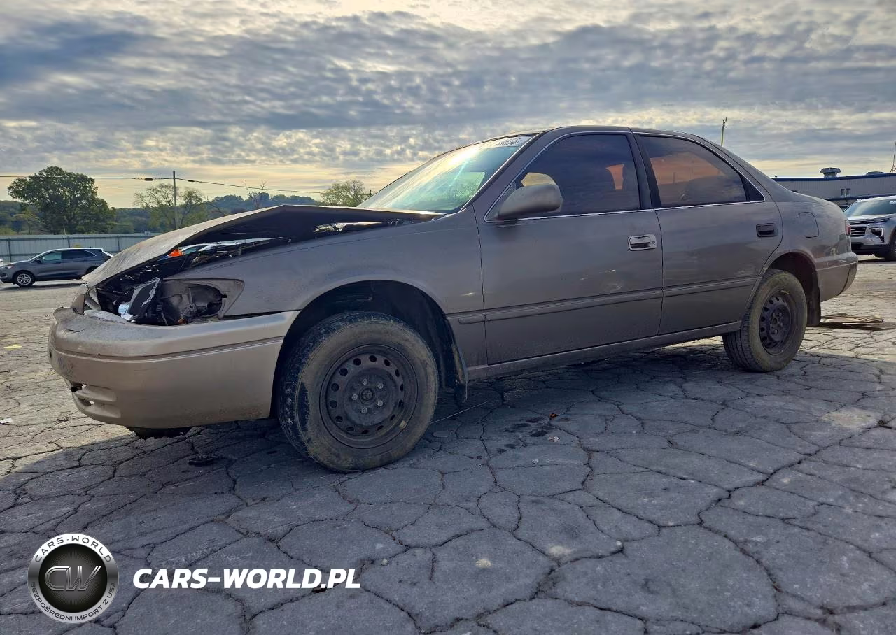 1999 Toyota Camry Ce