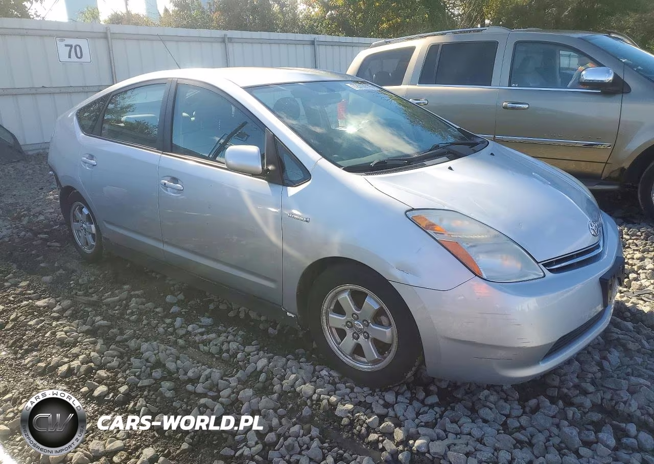 2008 Toyota Prius Base VIN:JTDKB20U483301320 - 4