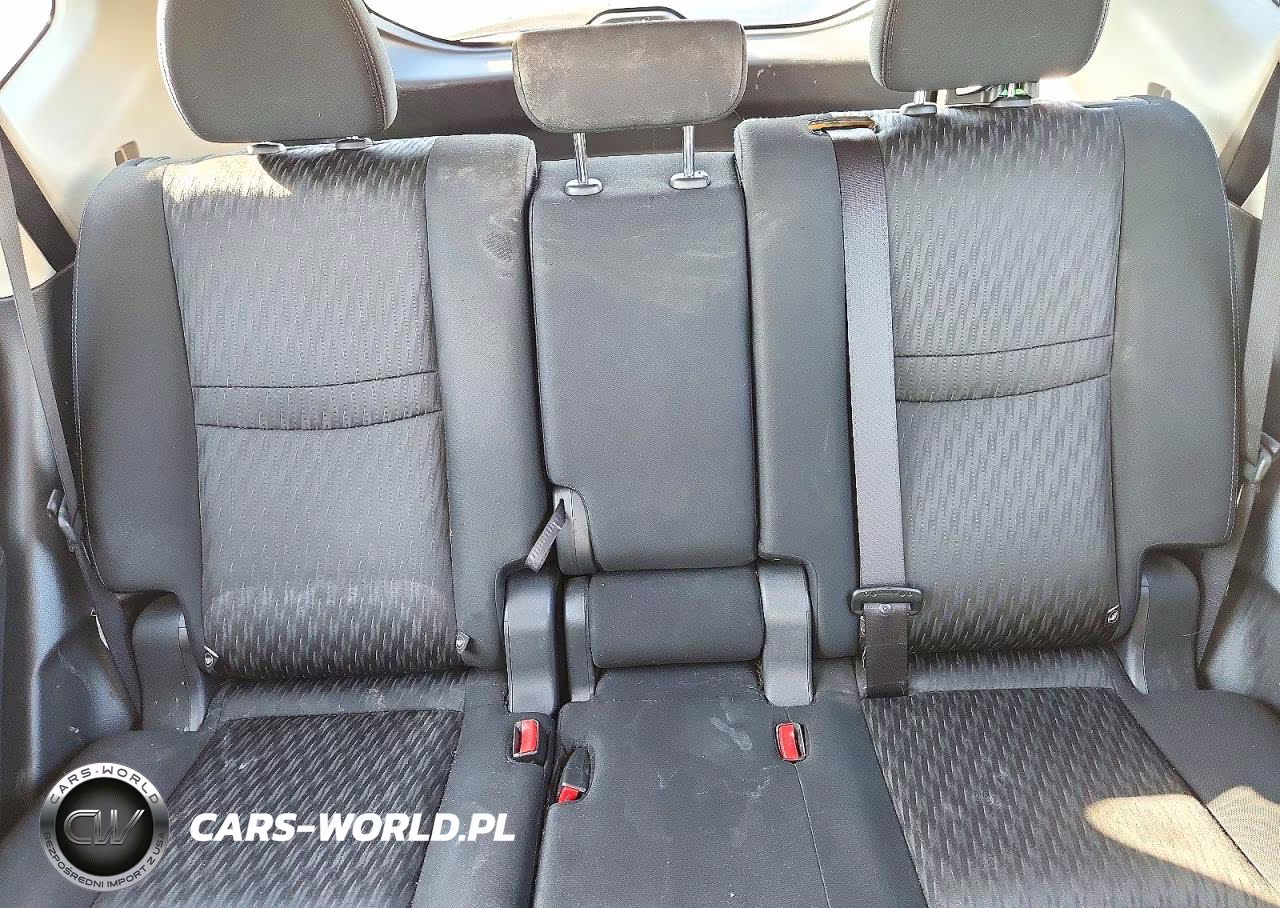 2017 Nissan Rogue S VIN:KNMAT2MV0HP514995 - 10