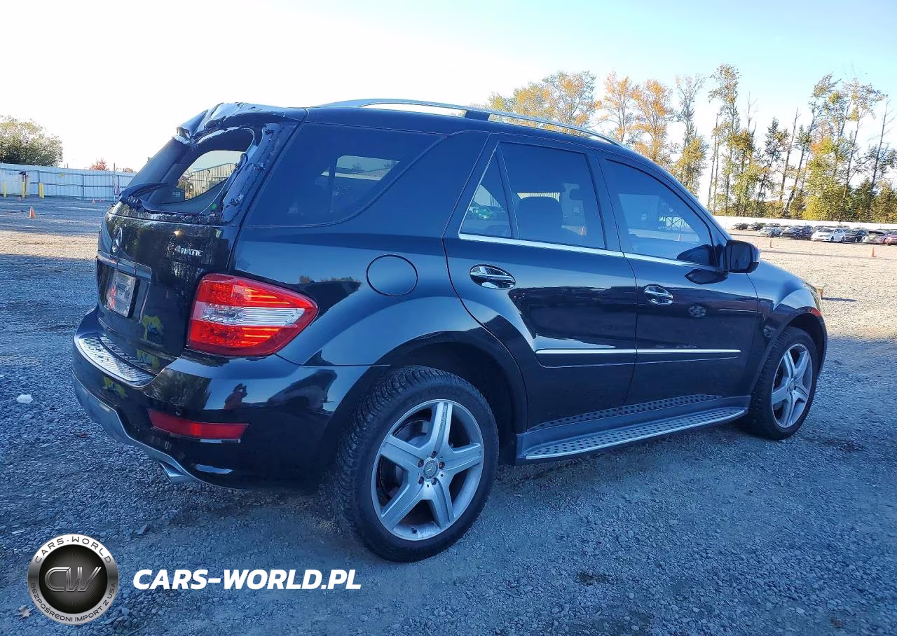 2010 Mercedes-Benz Ml 550 4Matic VIN:4JGBB7CB2AA579427 - 3