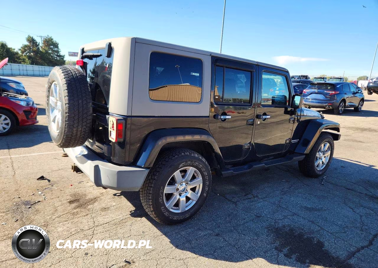 2009 Jeep Wrangler Unlimited Sahara VIN:1J4GA59169L721157 - 3