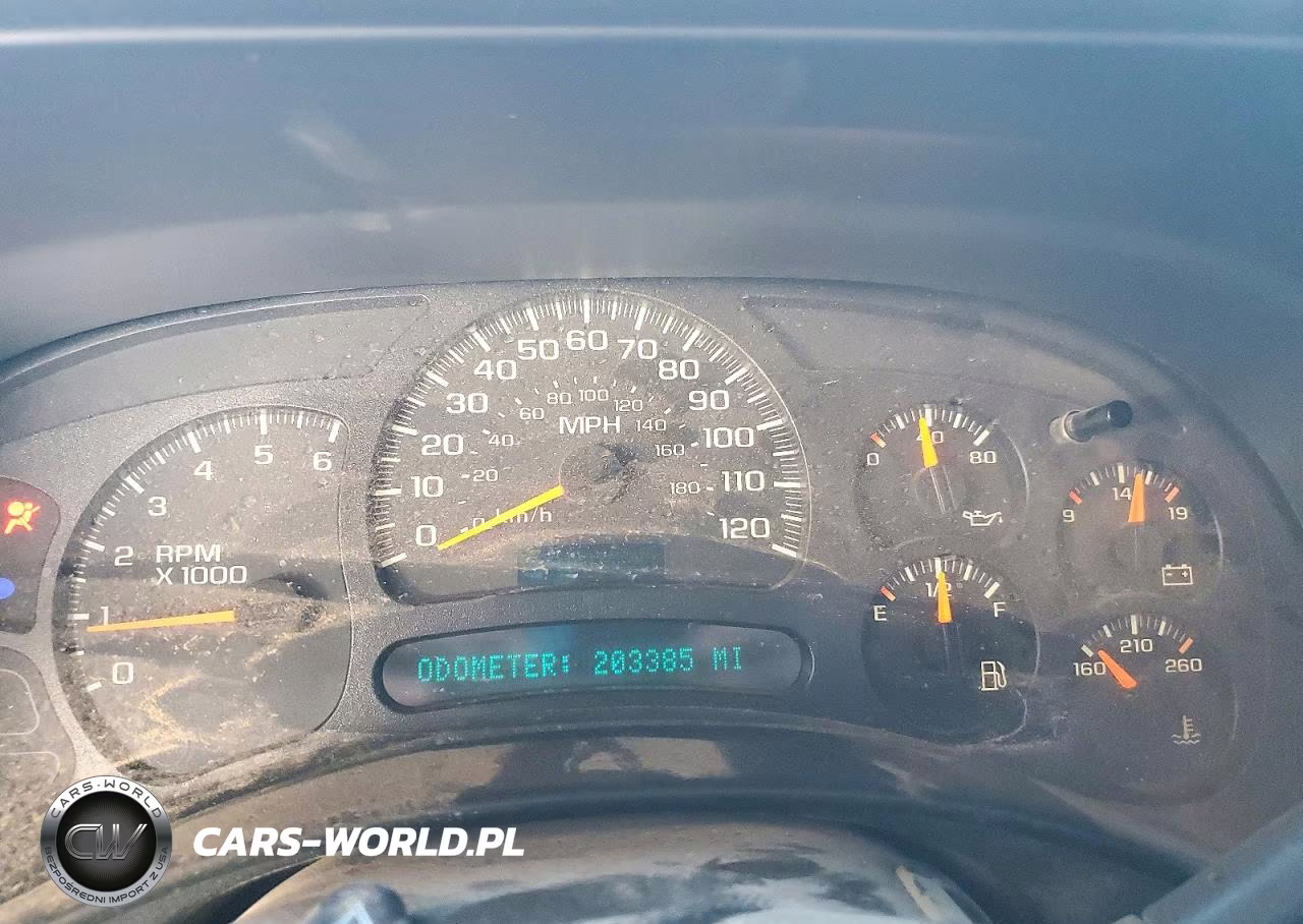 2005 Chevrolet Silverado K2500 Heavy Duty VIN:1GCHK29U05E279118 - 9