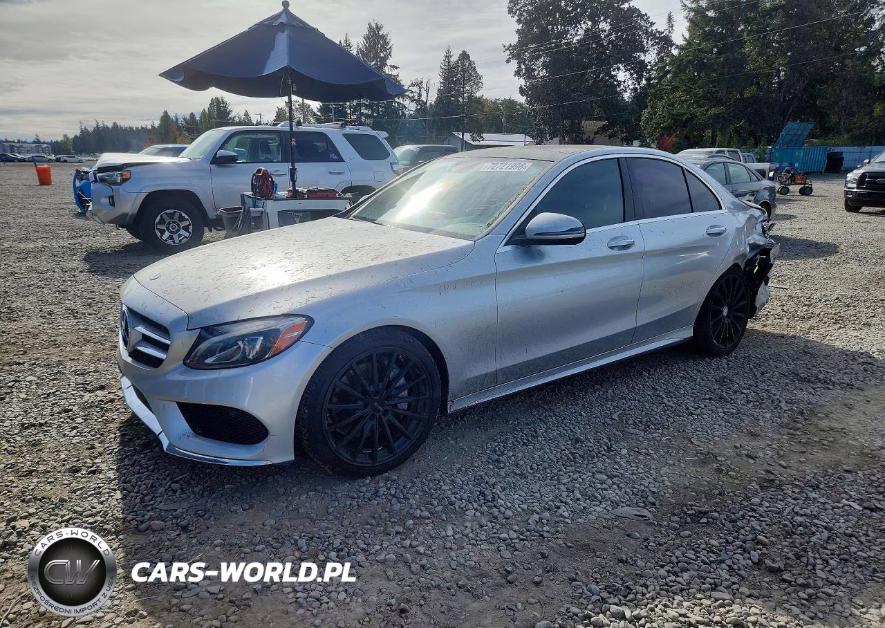2016 Mercedes-Benz C 300 – zdjęcie 1 z 12