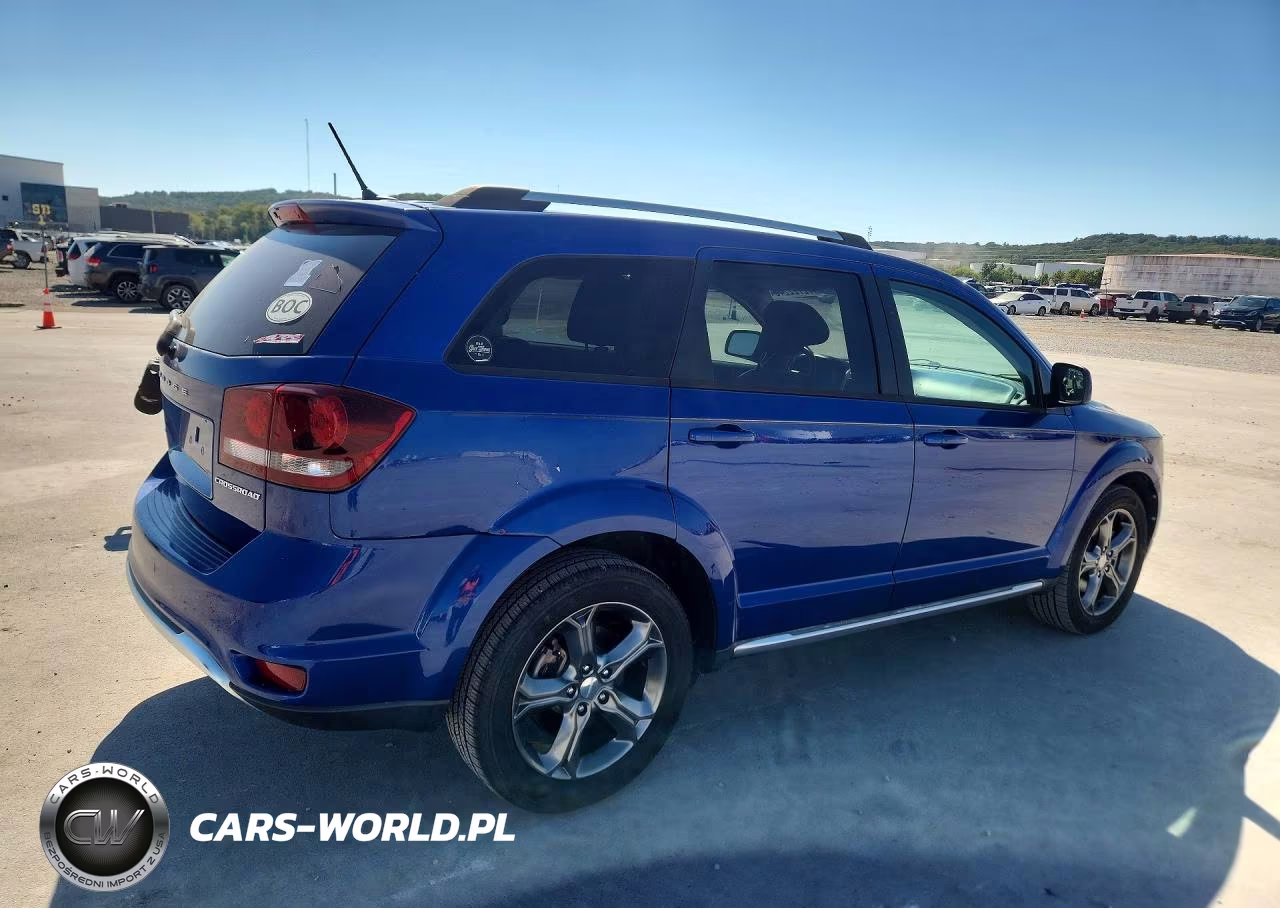 2015 Dodge Journey Crossroad VIN:3C4PDCGB5FT557266 - 3