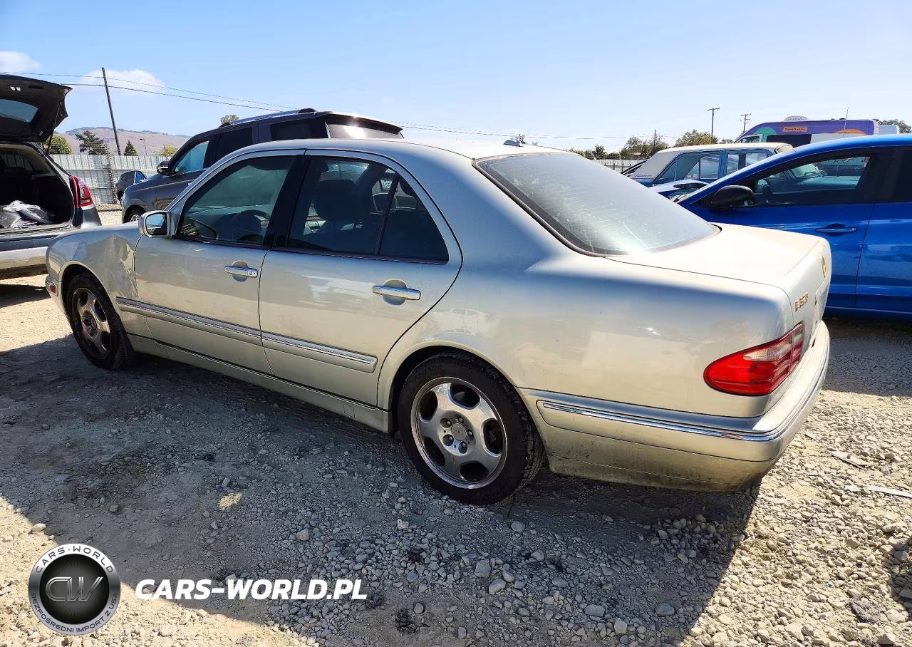 2001 Mercedes-Benz E 320 VIN:WDBJF65JX1B199179 - 2