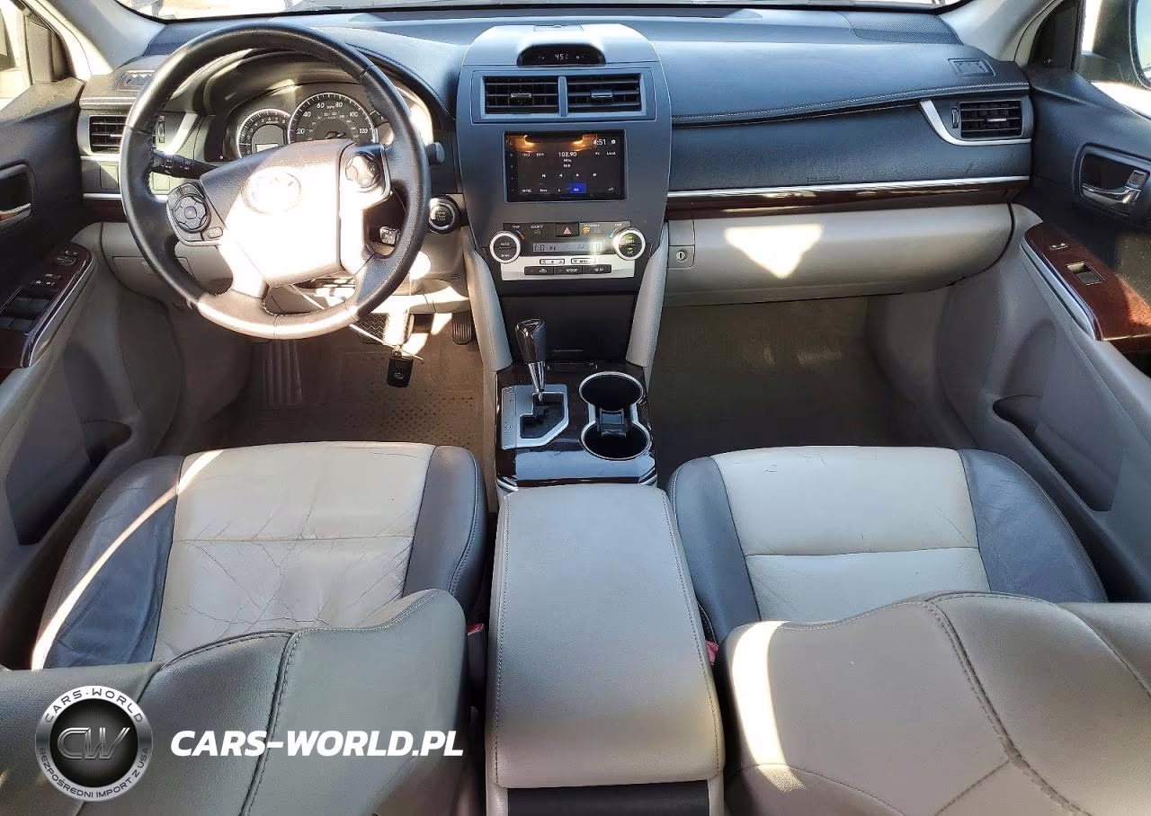 2014 Toyota Camry Xle VIN:4T4BF1FK3ER389496 - 8