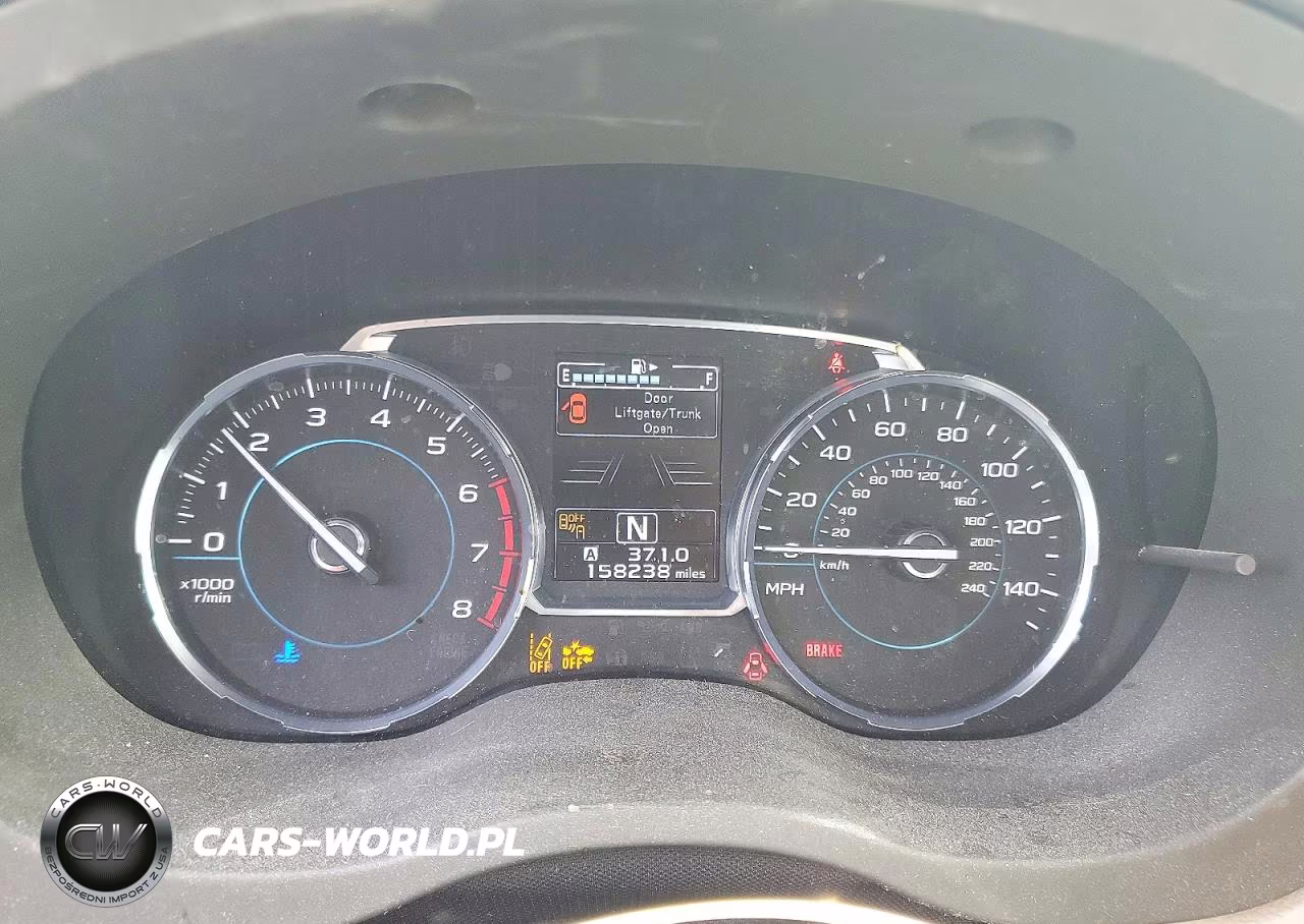 2018 Subaru Forester 2.5I Premium VIN:JF2SJAGC6JH507002 - 9