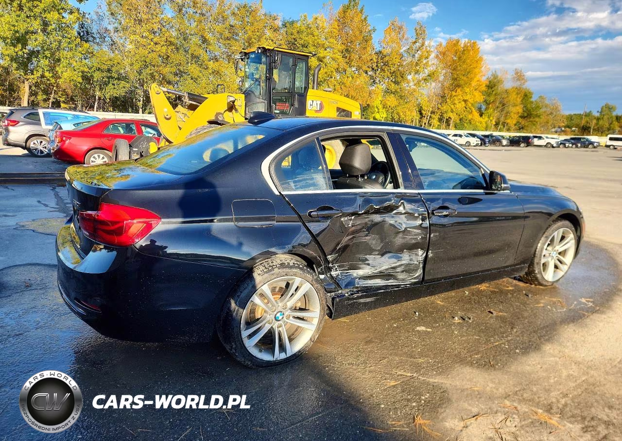 2018 BMW 330 Xi VIN:WBA8D9C59JEM32235 - 3