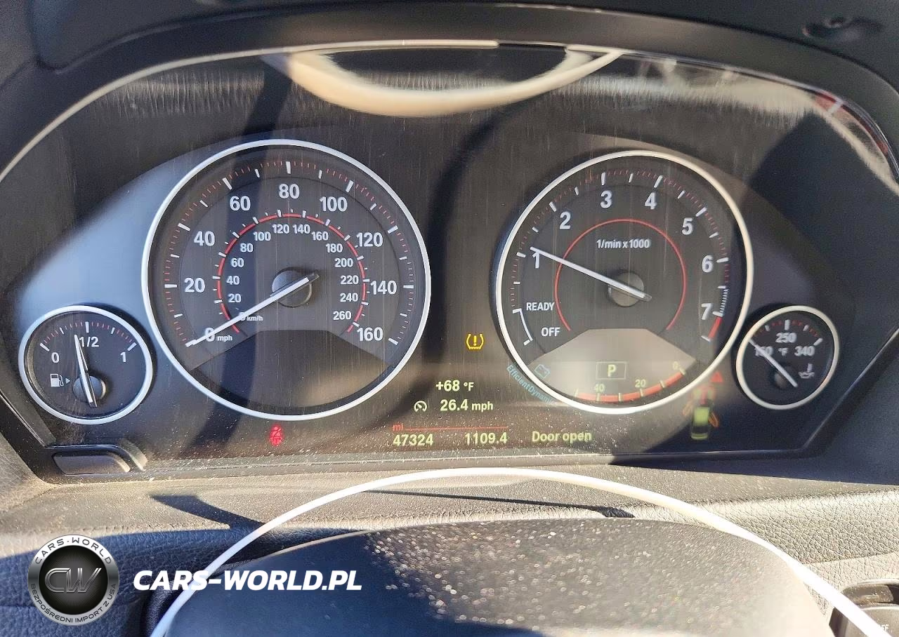 2018 BMW 330 Xi VIN:WBA8D9C59JEM32235 - 9