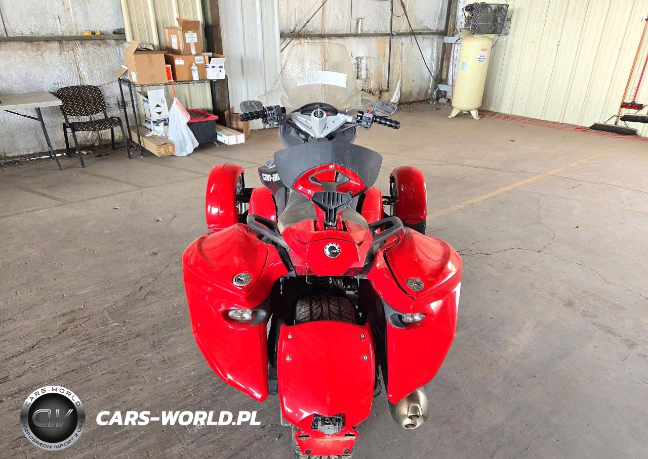 2009 Can-Am Spyder Roadster VIN:2BXJAXA189V000582 - 4