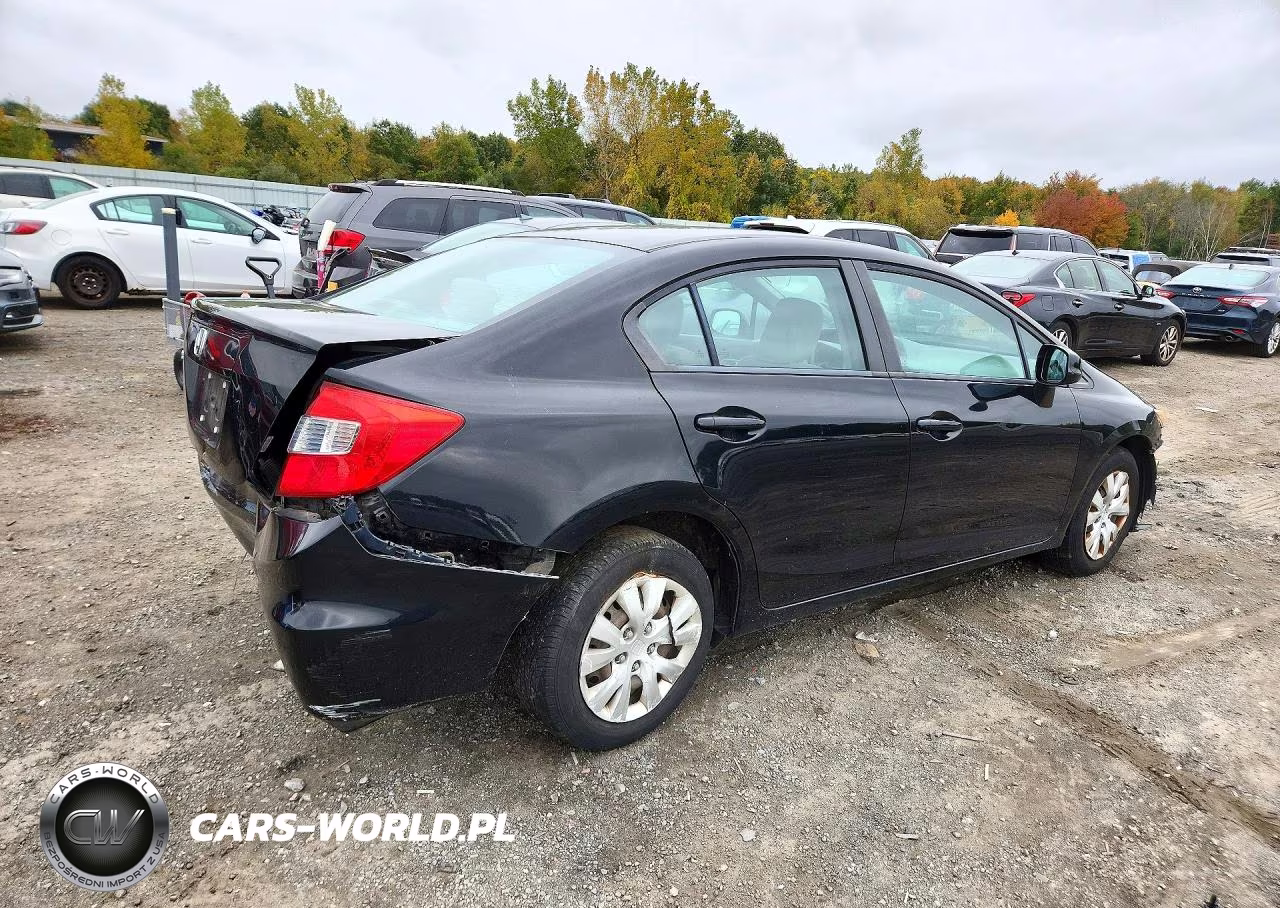 2012 Honda Civic Lx VIN:2HGFB2F57CH313003 - 3