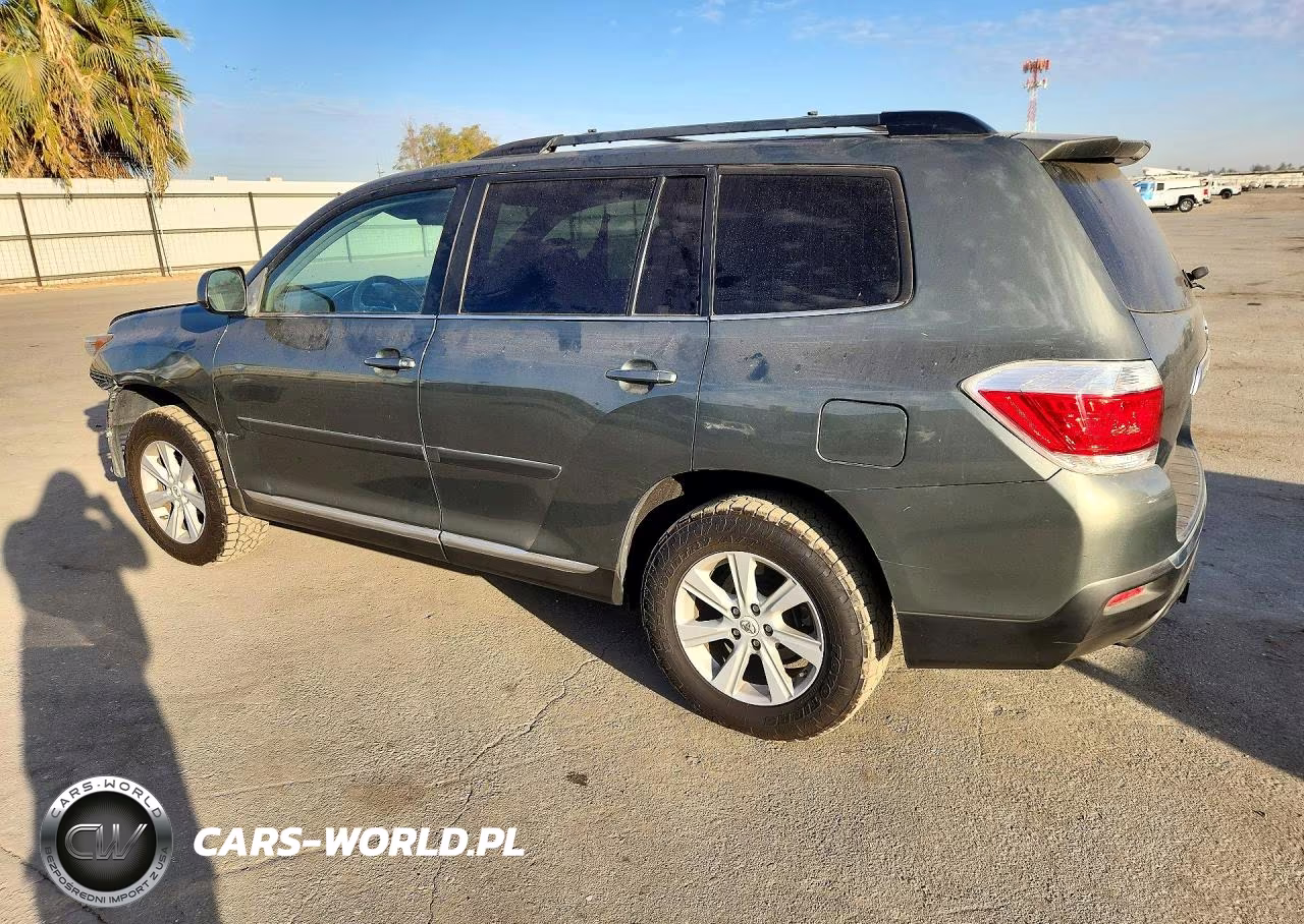 2013 Toyota Highlander Plus VIN:5TDBK3EH8DS210478 - 2