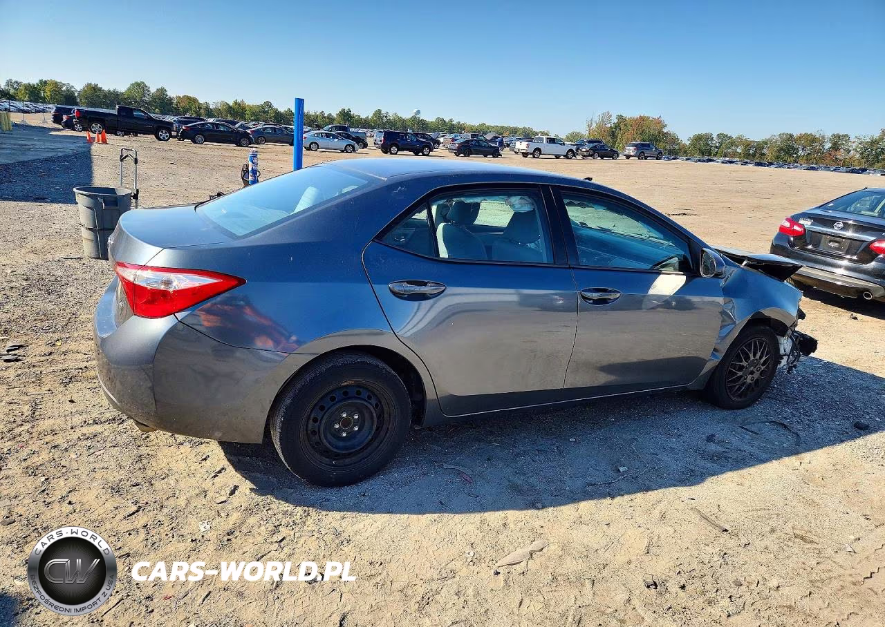 2016 Toyota Corolla Le VIN:2T1BURHE1GC656046 - 3