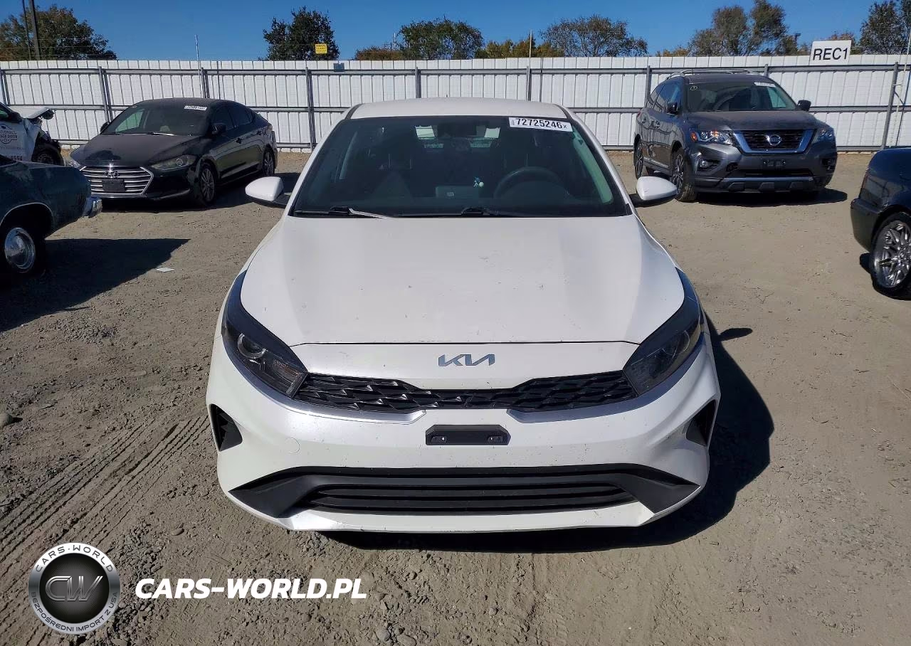 2023 Kia Forte Lxs VIN:3KPF24AD2PE630293 - 5