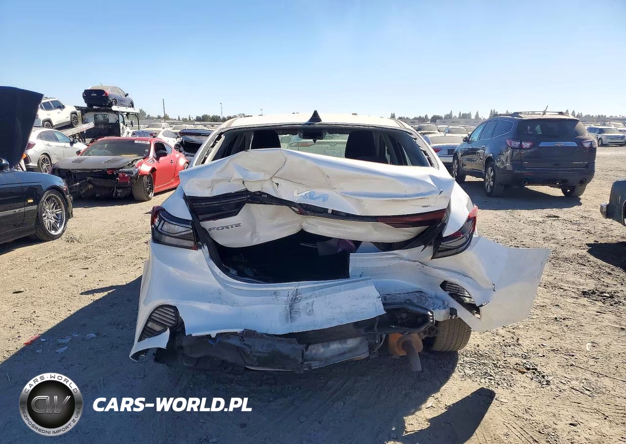 2023 Kia Forte Lxs VIN:3KPF24AD2PE630293 - 6