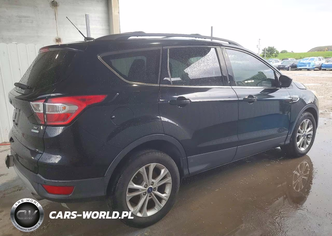 2017 Ford Escape Se VIN:1FMCU0GD2HUD91078 - 3