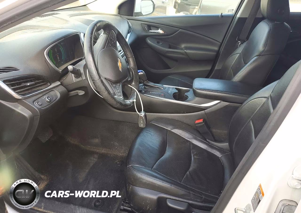 2018 Chevrolet Volt Premier VIN:1G1RB6S53JU124649 - 7