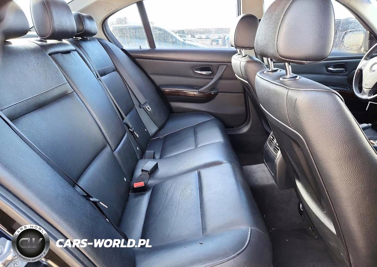 2011 BMW 328 Xi VIN:WBAPK7C58BA975185 - 10