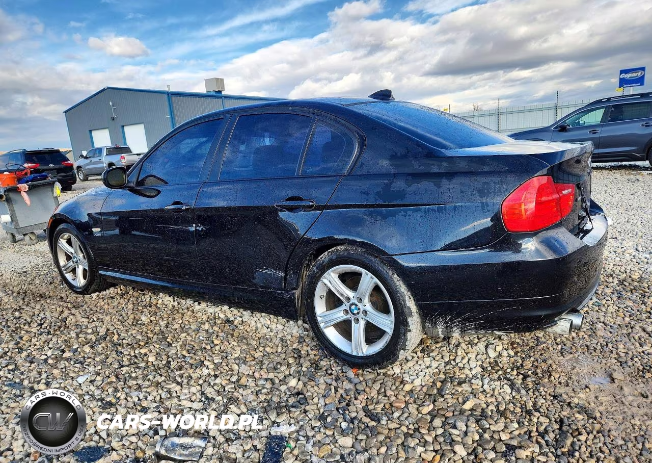 2011 BMW 328 Xi VIN:WBAPK7C58BA975185 - 2