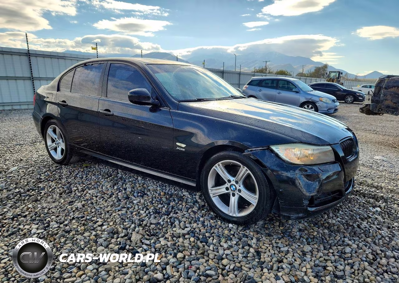 2011 BMW 328 Xi VIN:WBAPK7C58BA975185 - 4