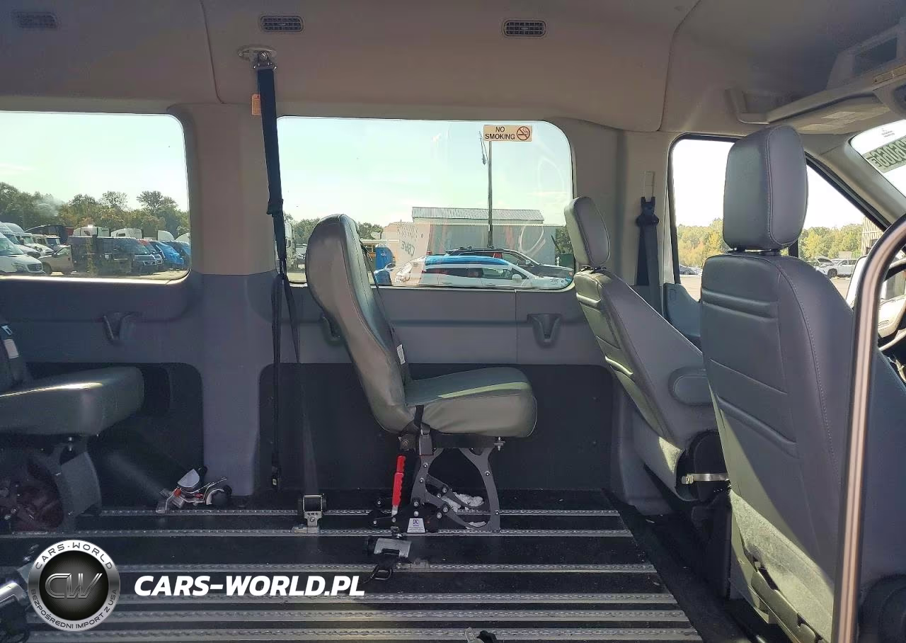2017 Ford Transit T-150 VIN:1FMZK1CM7HKA77031 - 11