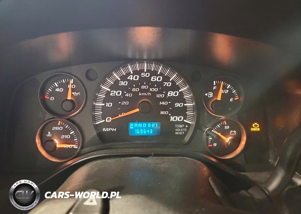 2007 Chevrolet Express G2500 VIN:1GCGG25V871105383 - 9