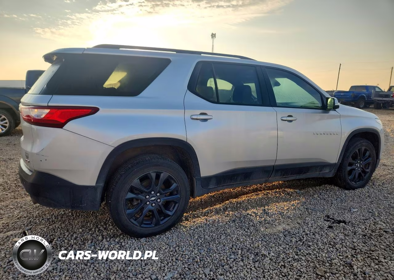 2020 Chevrolet Traverse Rs VIN:1GNERJKW5LJ282628 - 3