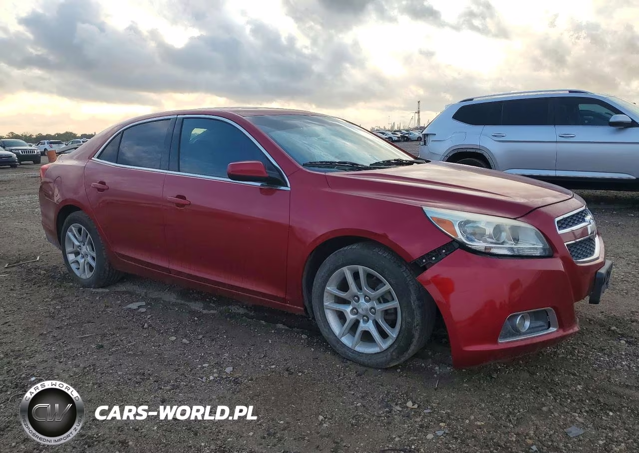 2013 Chevrolet Malibu 2Lt VIN:1G11F5RR8DF109688 - 4
