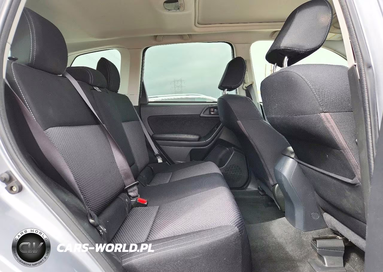 2018 Subaru Forester 2.5I Premium VIN:JF2SJAGCXJH486526 - 11